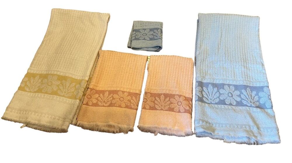 VTG Dundee Sculpted Flowers & Fringe Cotton Towels Set 2 Bath 2 Hand 1 Washcloth